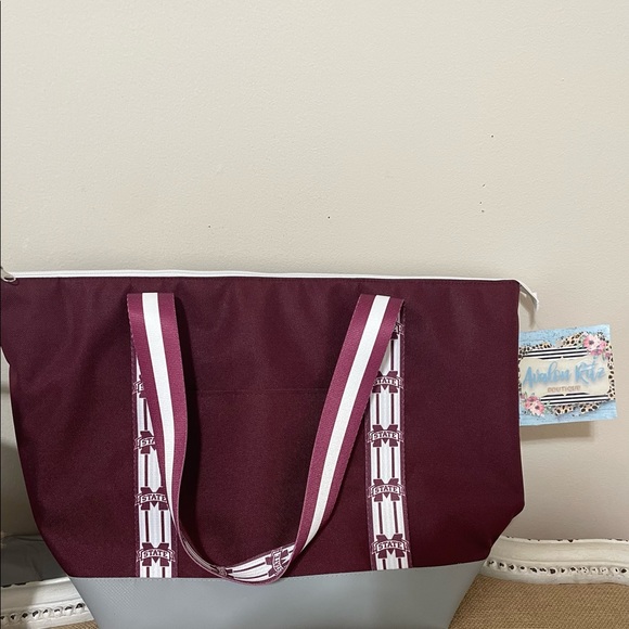 ❤️🎉RESTOCK!! Mississippi State MSU Large Insulated Cooler Tote - Picture 1 of 2